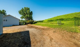 28 S Rail Rd, Banner, WY 82832
