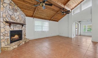15 Wisteria Ct, Bay St. Louis, MS 39520