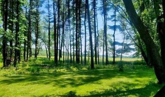 335 Lane 100 A Pine Canyon Lk, Angola, IN 46703