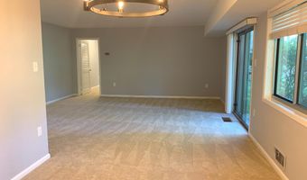 10620 WEYMOUTH St 102, Bethesda, MD 20814