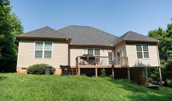 516 Abberly Ln, Boiling Springs, SC 29316