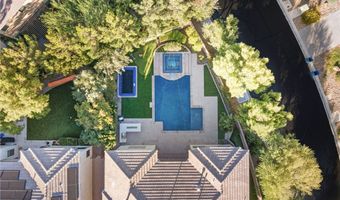 16 Garden Shadow Ln, Las Vegas, NV 89135