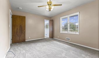 5832 Norcroft Dr, Indianapolis, IN 46221