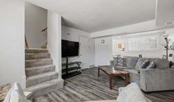 121 NW State St, Ankeny, IA 50023