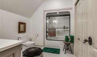 5 Karen Ct, McAlester, OK 74501
