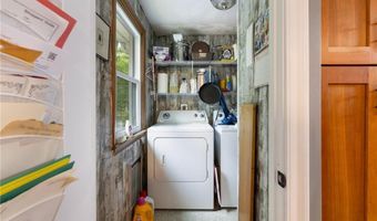 139 Fletcher Rd, North Kingstown, RI 02852