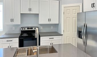 8518 W TROY Dr, Arizona City, AZ 85123
