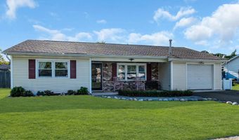 6 ROXBURY Dr, Barnegat, NJ 08005