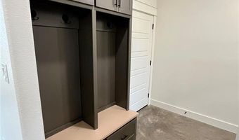 300 Rita Ridge Ct, Millsap, TX 76066