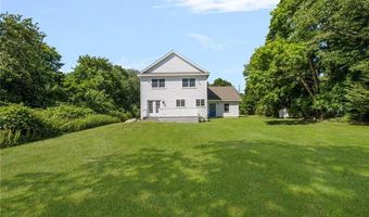 9 Spring St, Jamestown, RI 02835