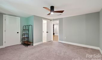 12 Beech Tree Ln, Asheville, NC 28804