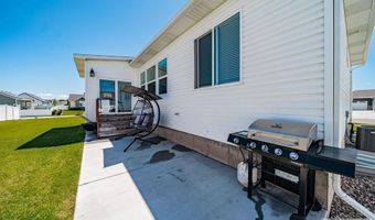 4839 Luxor Dr, Ammon, ID 83401