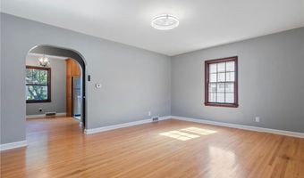 713 5th Ave E, Alexandria, MN 56308