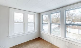 2248 East Ave, Akron, OH 44314
