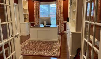 2138 PATRICK HENRY Dr, Arlington, VA 22205