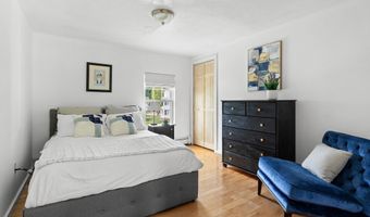 9 Elm Ct, Andover, MA 01810