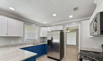 200 Poplar Dr, Brandon, MS 39047
