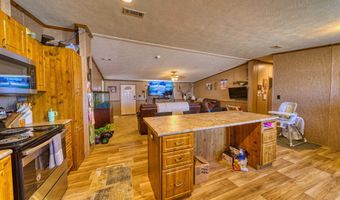 1402 E Orchard Ln, Carlsbad, NM 88220