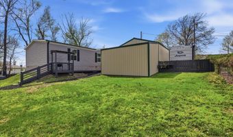 502 N Calhoun Ave, Ash Grove, MO 65604