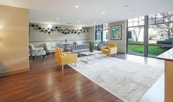 1021 N GARFIELD St 233, Arlington, VA 22201