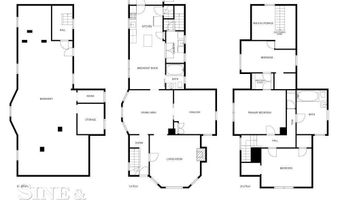 1713 St Clair River Dr, Algonac, MI 48001