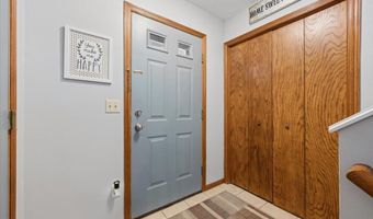 14390 Exley Ln, Apple Valley, MN 55124
