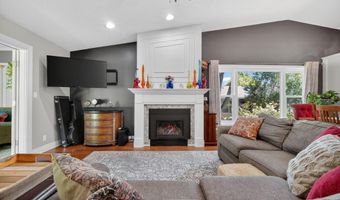 4029 Fletcher Blvd, Ames, IA 50010