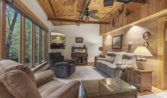 3331 N Shamrock Ln, Birdseye, IN 47513