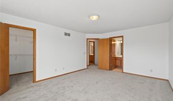 6406 157th St W, Apple Valley, MN 55124