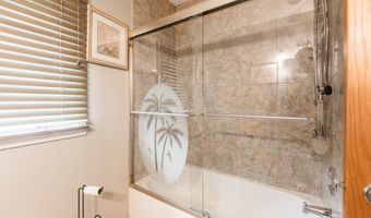 1205 N Scarlet Dr, Addison, IL 60101
