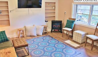 17 Grey Fox Ridge Rd, Banner Elk, NC 28604