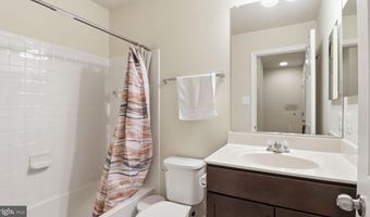 12710 RUSTIC ROCK Ln, Beltsville, MD 20705