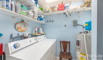 868 Cabin Flats Rd, Balsam, NC 28707