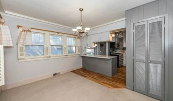 1001 42nd St, Des Moines, IA 50311