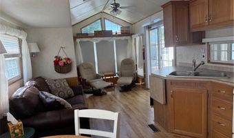 5055 W Lake Mary Dr SW 18, Alexandria, MN 56308