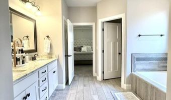 1612 Redwood Loop, Carlsbad, NM 88220