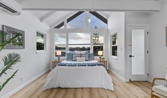 889 Akumu St, Kailua, HI 96734