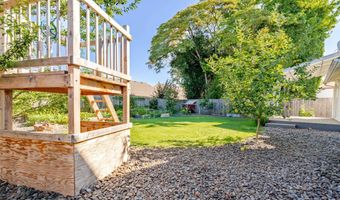 165 25th Ave SE, Albany, OR 97322