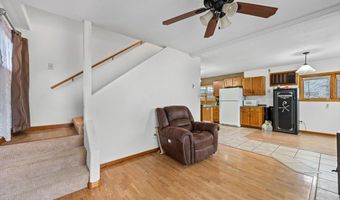 815 Aurora St, Belle Fourche, SD 57717