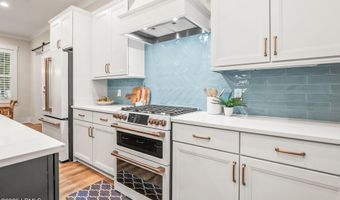 30 Sweet Olive Dr, Beaufort, SC 29907