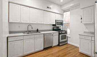 32 SEATON Pl NW, Washington, DC 20001