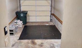 326 WILLIAMS St 302, Berlin, MD 21811