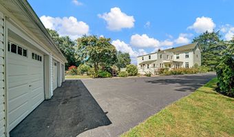 164 Ellisdale Rd, Allentown, NJ 08501