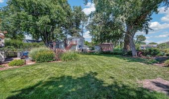 2415 Melrose Ave, Ames, IA 50010