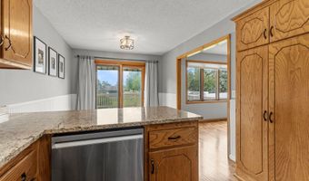 14366 Europa Ave, Apple Valley, MN 55124
