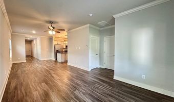 708 NE Heights Ln, Bentonville, AR 72712