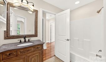 1333 Woodland Dr, Charlotte, NC 28205