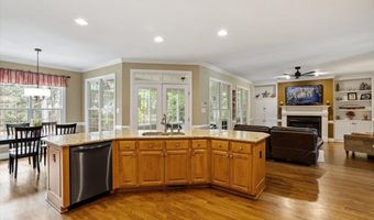330 Chanticlair Dr, Apex, NC 27502