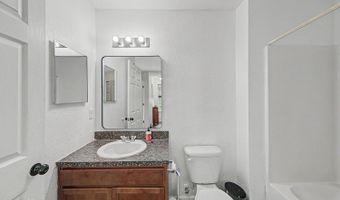 205 OCEANGATE Dr, Atlantic Beach, FL 32233