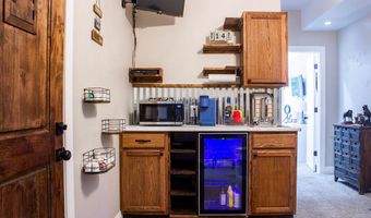 33765 S Coves Dr, Afton, OK 74331